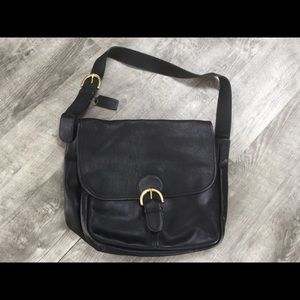 VINTAGE COACH MESSANGER SHOULDER BAG!